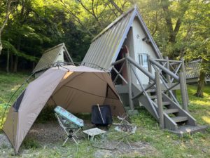 新エリア ｒｅｃａｍｐ養老 ロッジエリア オープンについて お知らせ 養老公園 岐阜県 アートと歴史にふれる自然の地形を生かした観光スポット